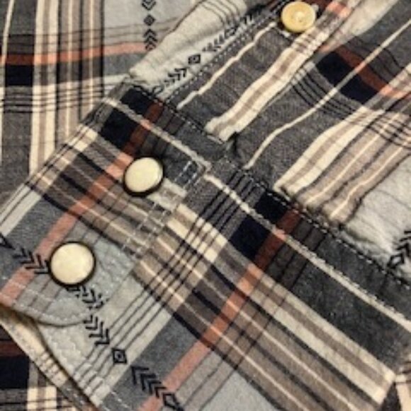 Lucky Brand Western Snap L/S Shirt  Size M  Classic Fit - Picture 6 of 8